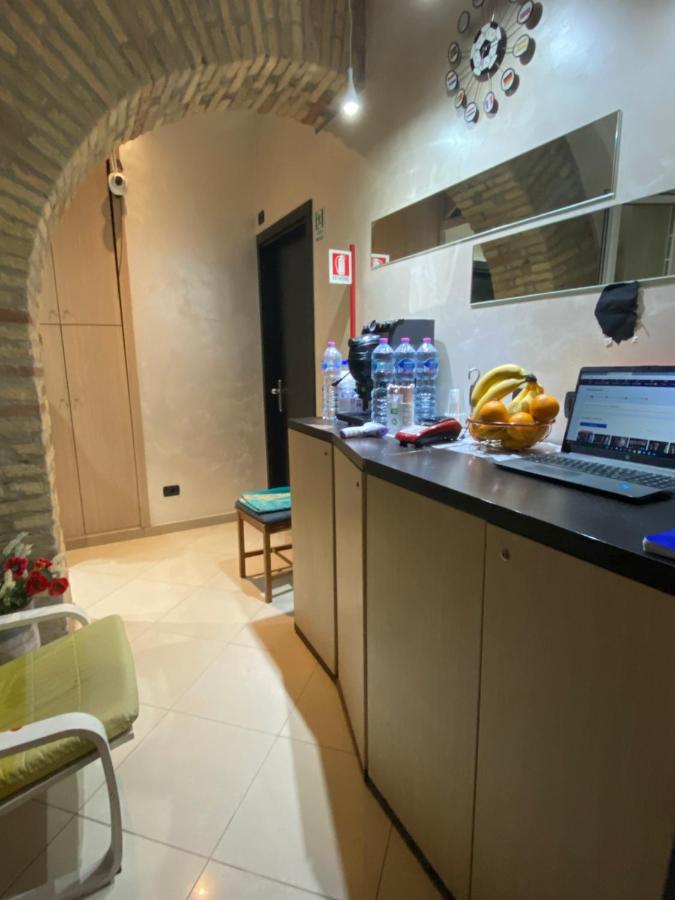 Апартаменты Sweety Rome Termini Экстерьер фото