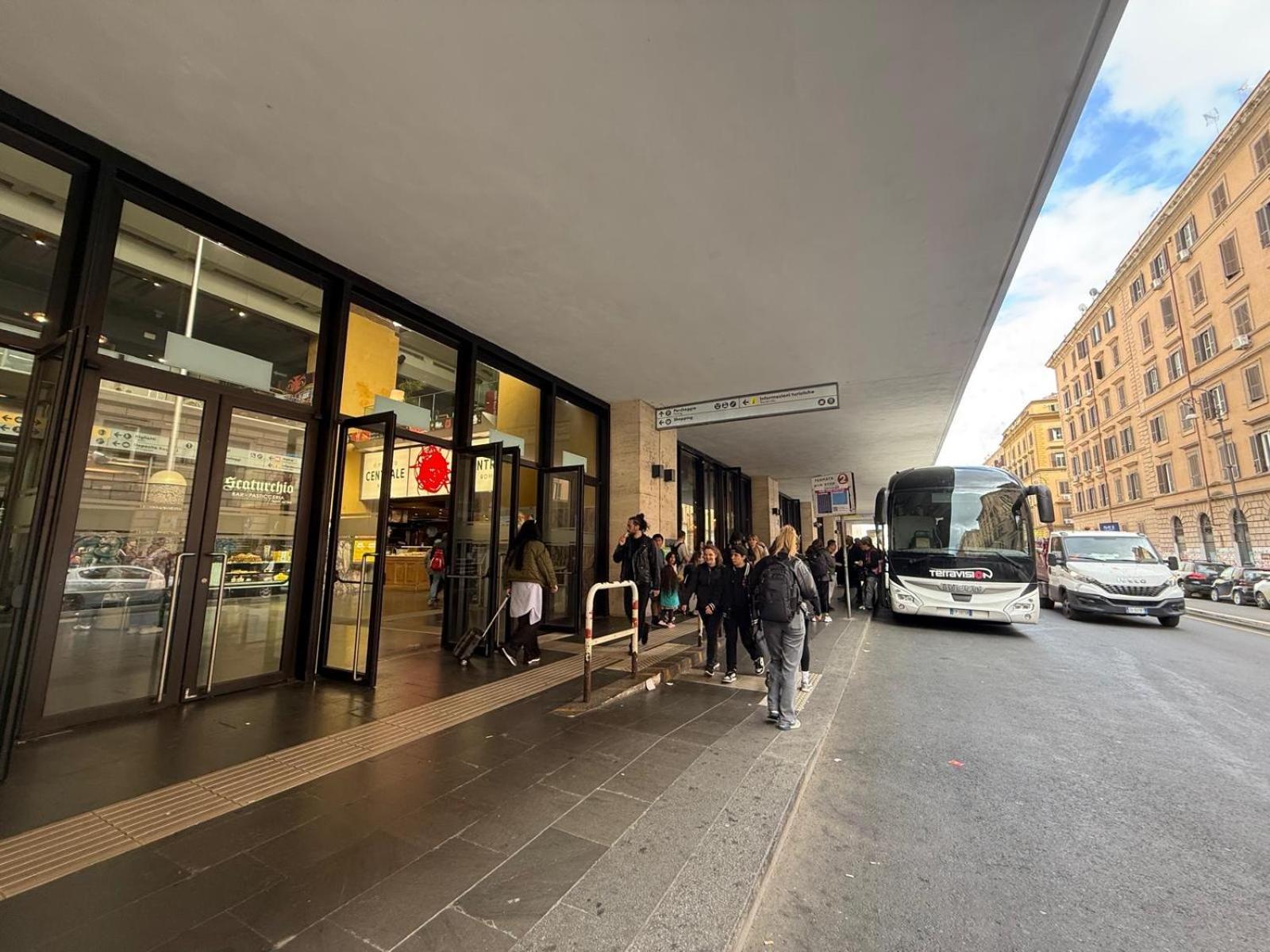 Апартаменты Sweety Rome Termini Экстерьер фото